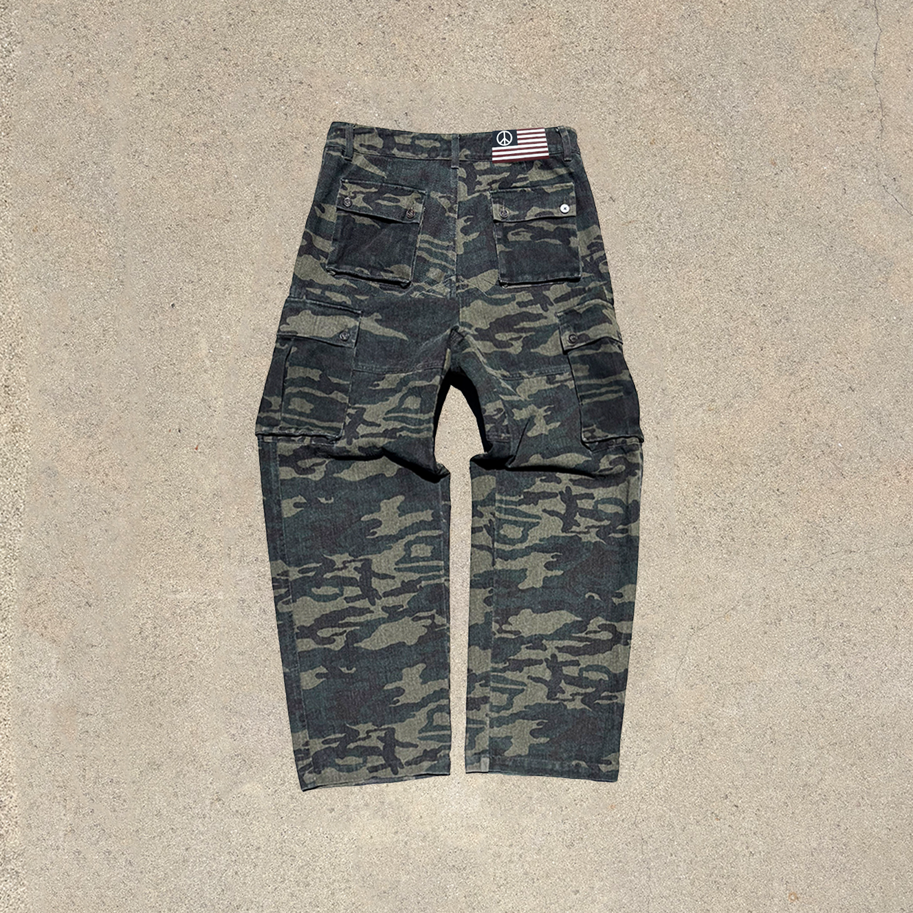 CAMO PANTS
