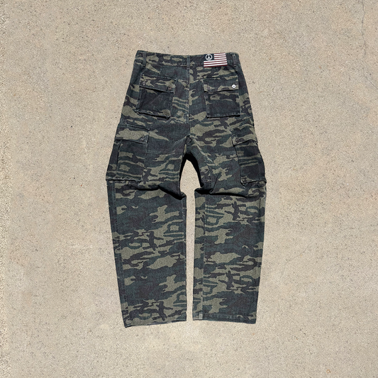 CAMO PANTS